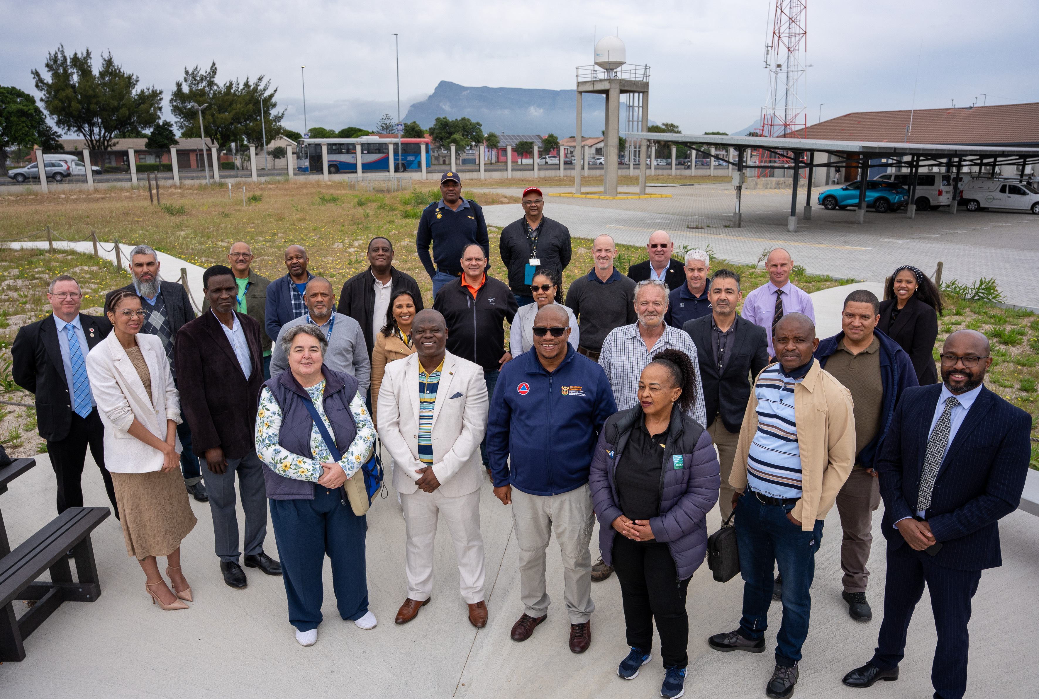 1068_Guests at Cape Town Radio gather in front of the COSPAT-SARSAT aerial for a group photograph after marking the 10th of September as Global Search and Rescue Day during a ceremony held at Cape Town Radio.