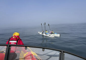 Kayakers off 3 Anchor Bay