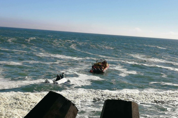 Yzerfontein Wednesday 6 July 4 rescued after boat capsizes