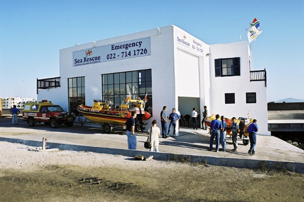 St4building side view