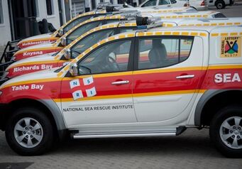 NSRI Tritons 0080