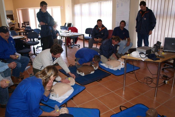 Still bay first aid course021
