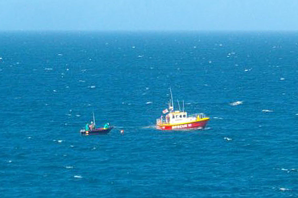 Simonstown tow 1471