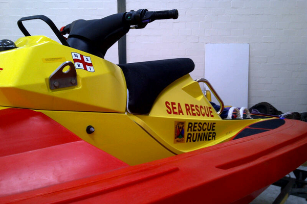 Lotto rescue runner 00416