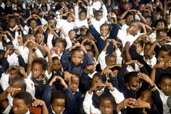 A Children from Thembalethu Primary learning the emergency number 10177