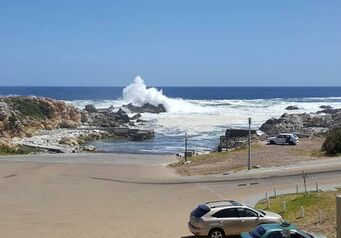 Kleinmond Harbour www mycape co za