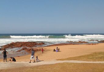 Beaches kzn southcoast rockybay 004